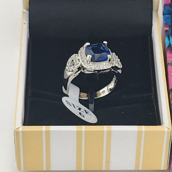 Brand New Gold Plated Double Heart Blue gemstone Ring - Picture 4 of 8